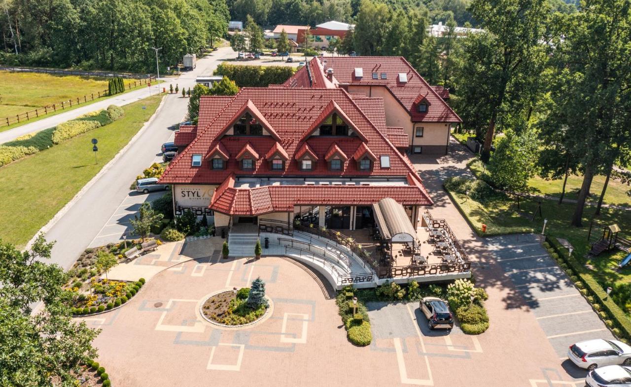 Hotel Styl 70 Pszczyna Exterior photo